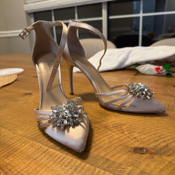 Badgley Mischka Heels - Picture 4 of 4